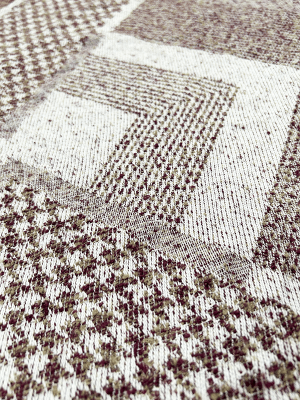 Deckenserie aus ineinander verschlungenen quadratischen Chenille-Heimtextilien in Braun und Weiß